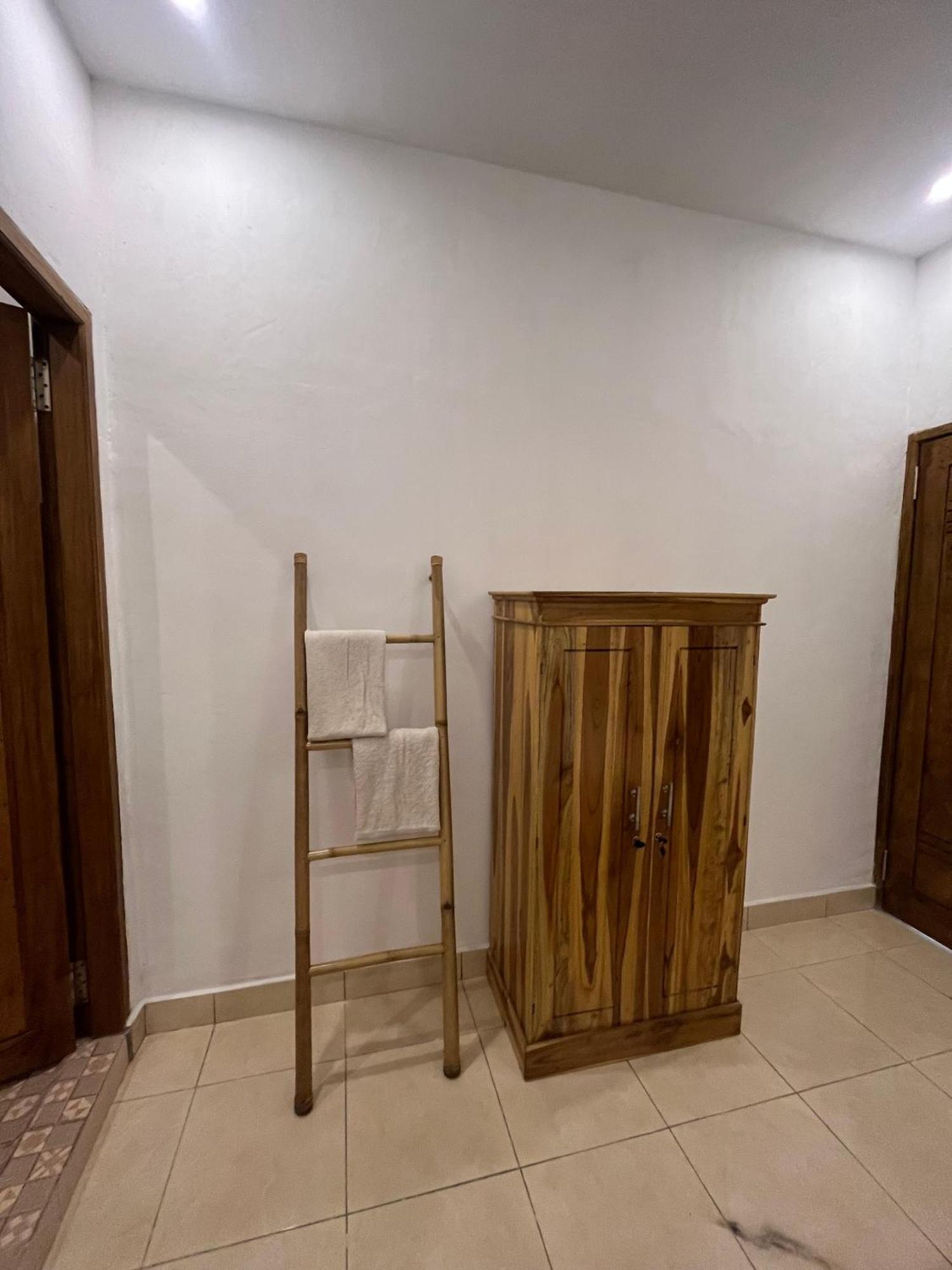 Roby Homestay Kuta  ห้อง รูปภาพ