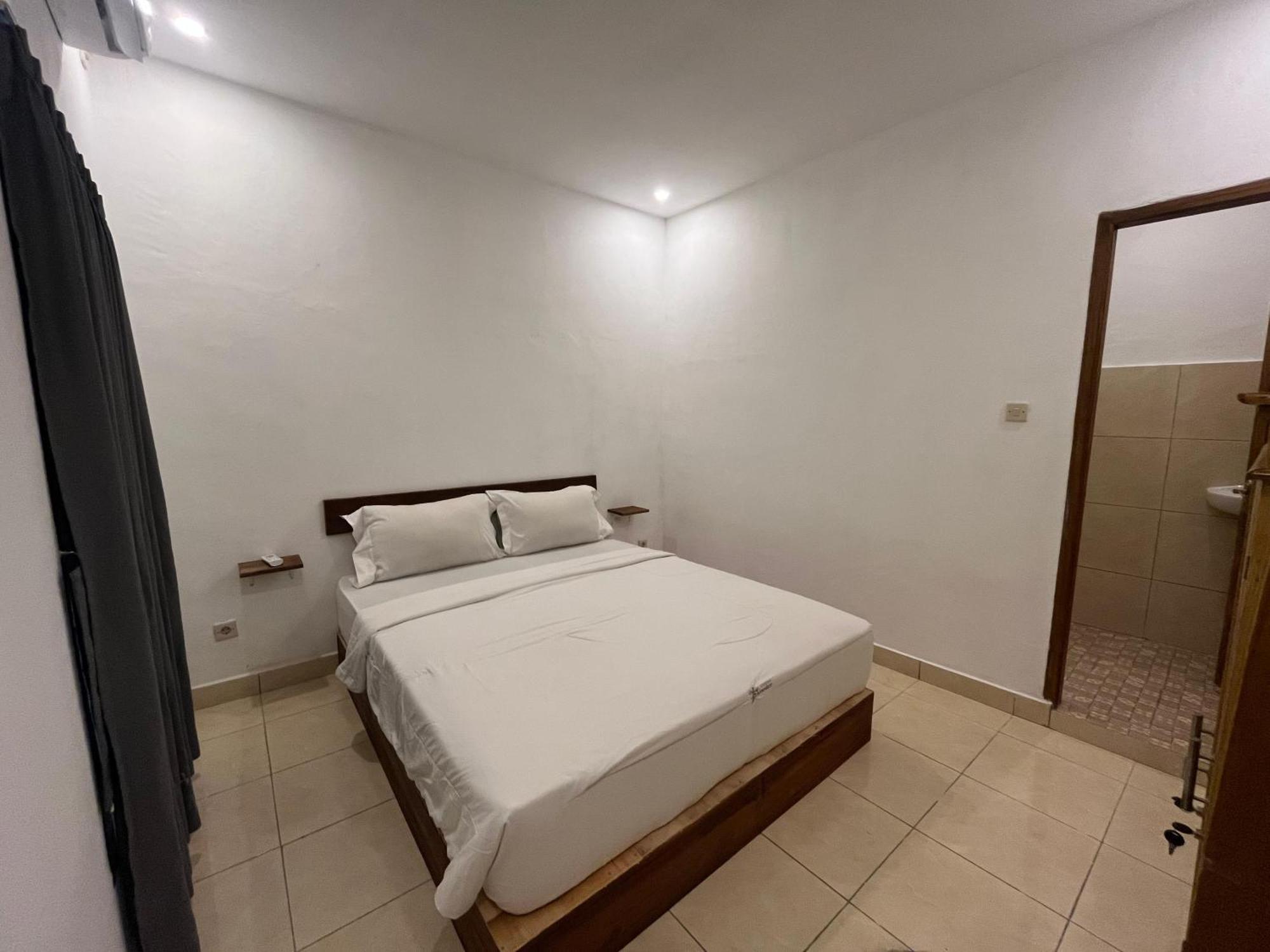 Roby Homestay Kuta  ห้อง รูปภาพ